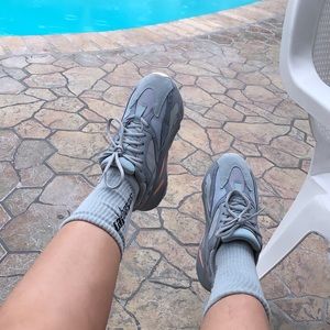 Good condition Yeezys
